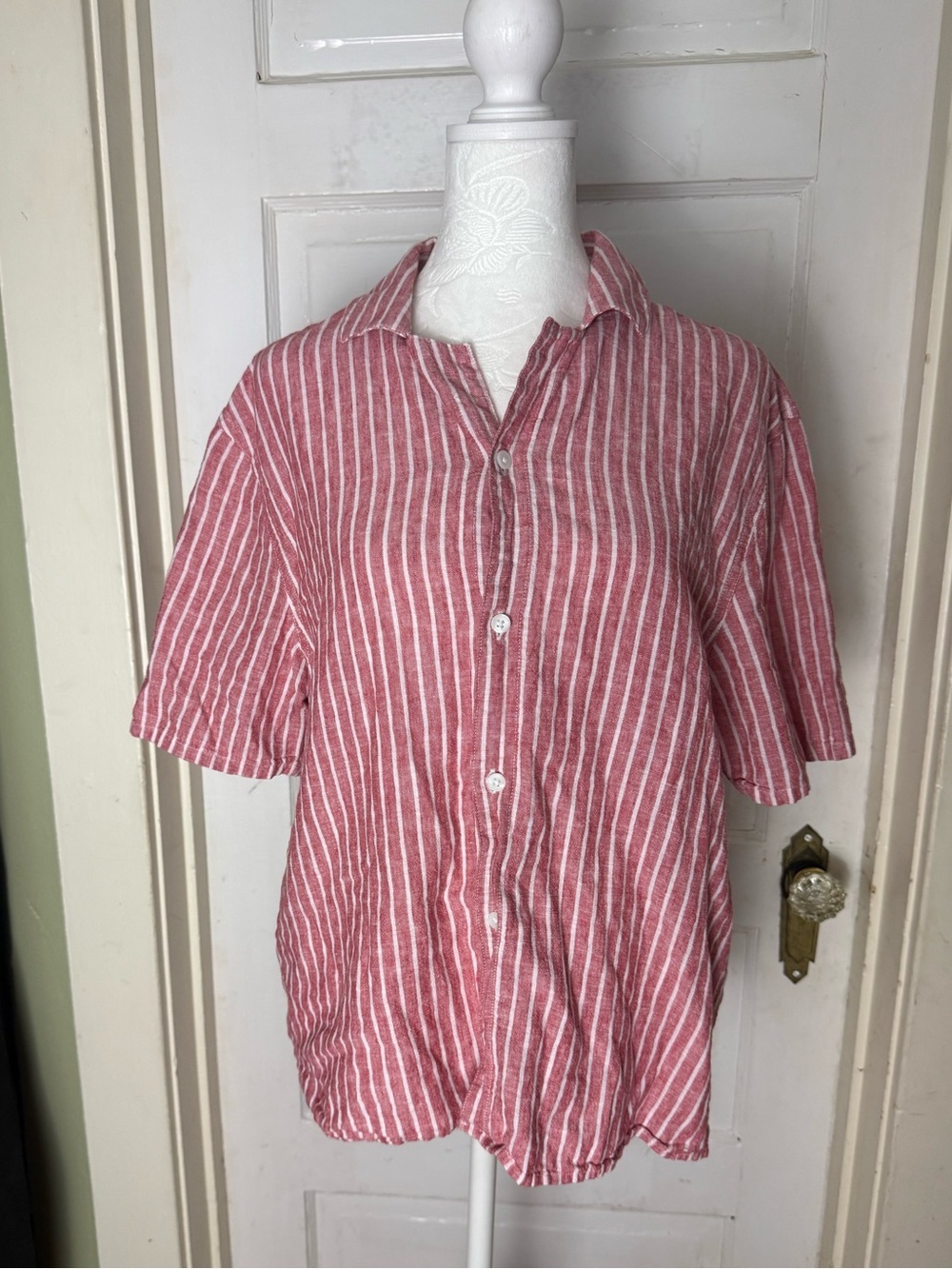 Hollister Striped Boxy Fit Cropped Button-Down Top